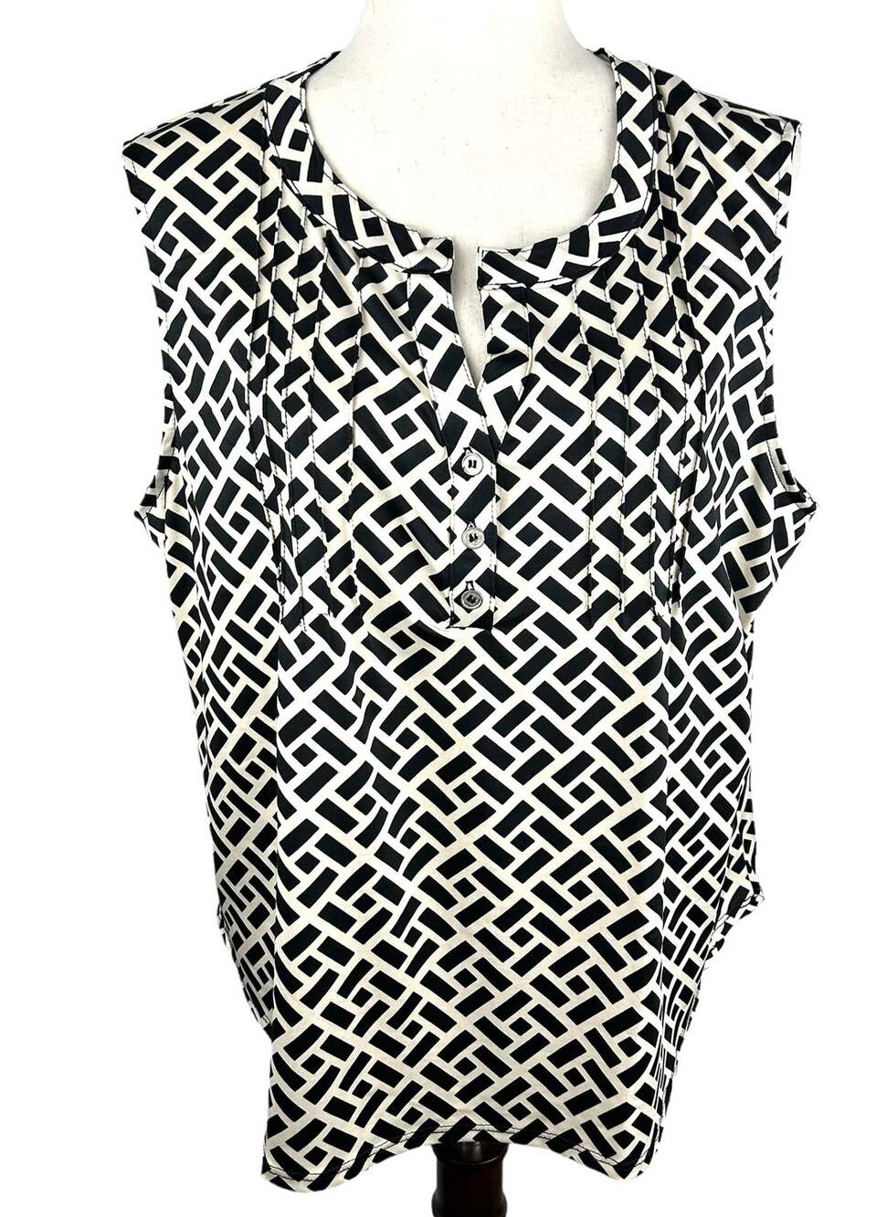 NEW NWT New York Collection Black & Tan Geometric Print Sleeveless Top Size PXL